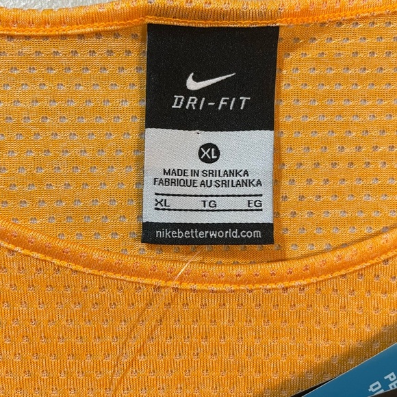 NWT NIKE DRI-FIT City Cool Swoosh Running XL Shirt Orange & Blue Side Pockets - Picture 12 of 12